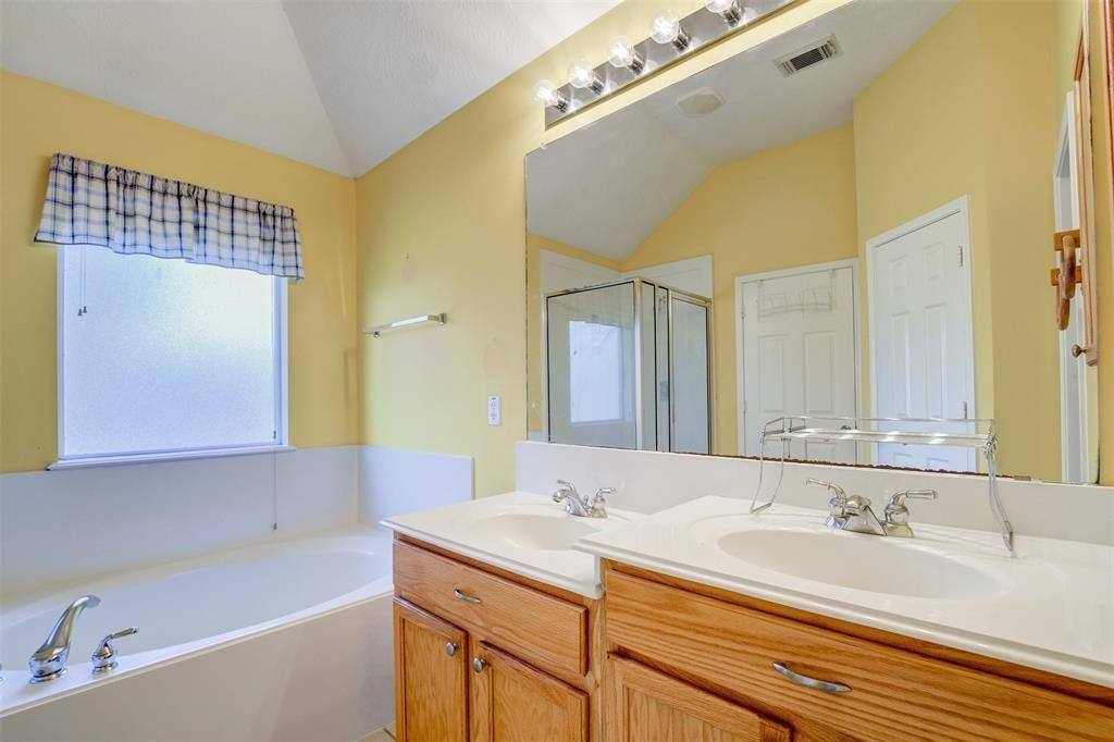 House for rent at 2611 Easton Springs Court, Pearland, TX 77584