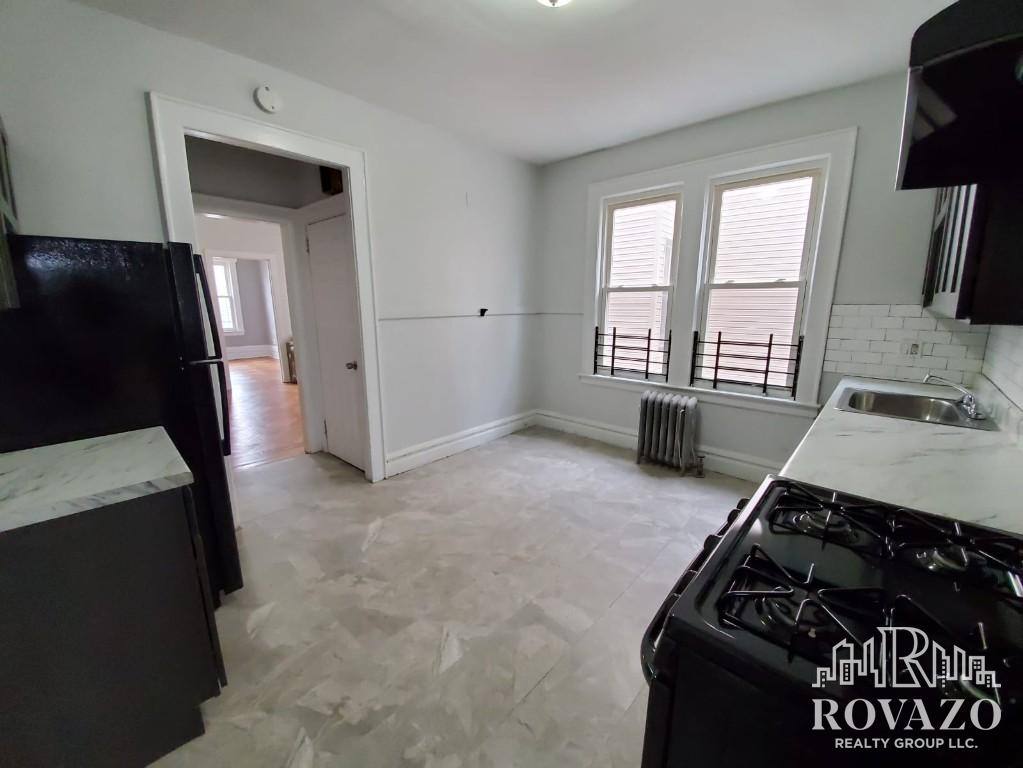 Apartment for rent at 81 Montgomery Ave #2, Newark, NJ 07108