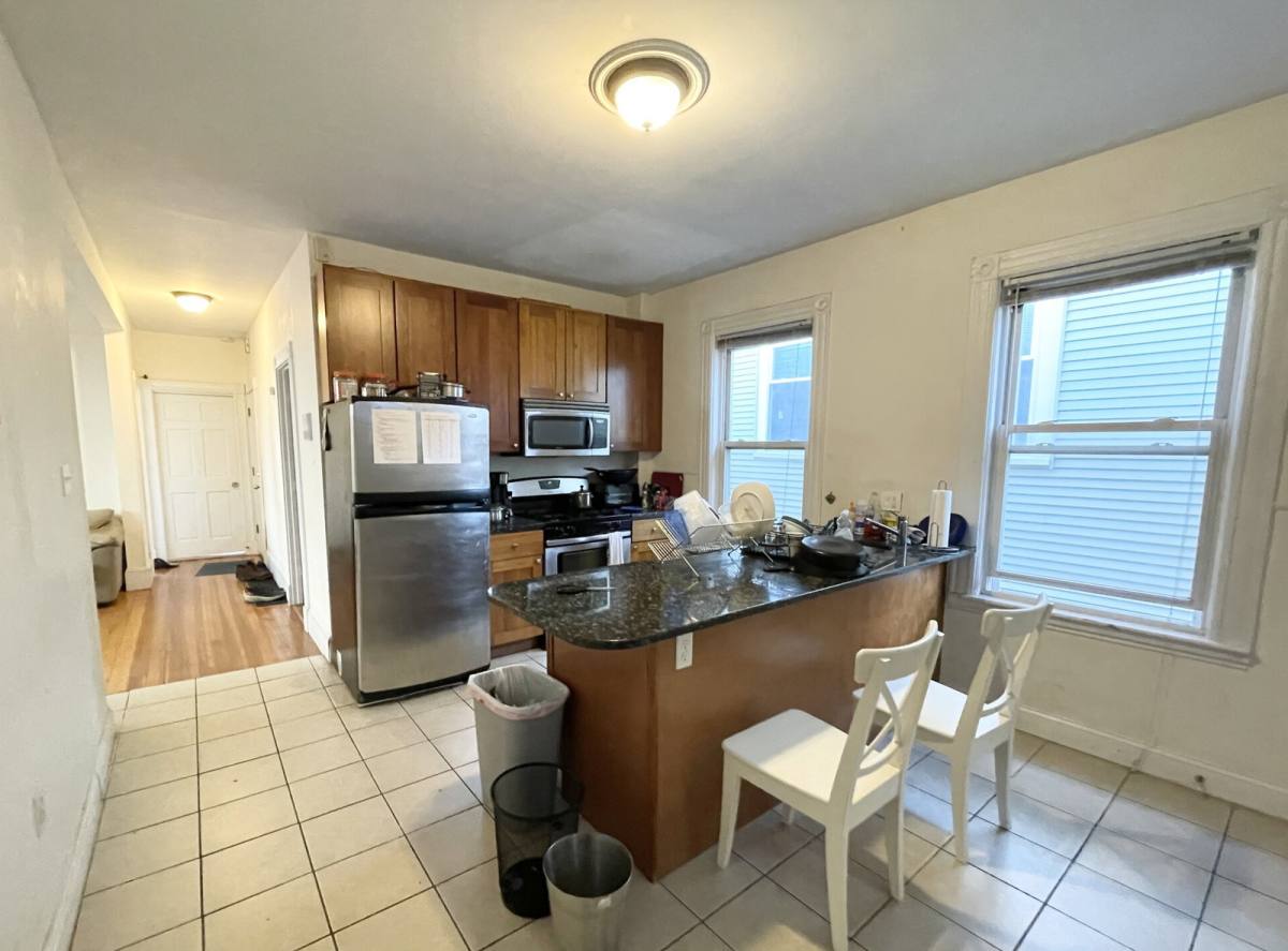 Apartment for rent at 17 Sachem St #3, Roxbury Crossing, MA 02120