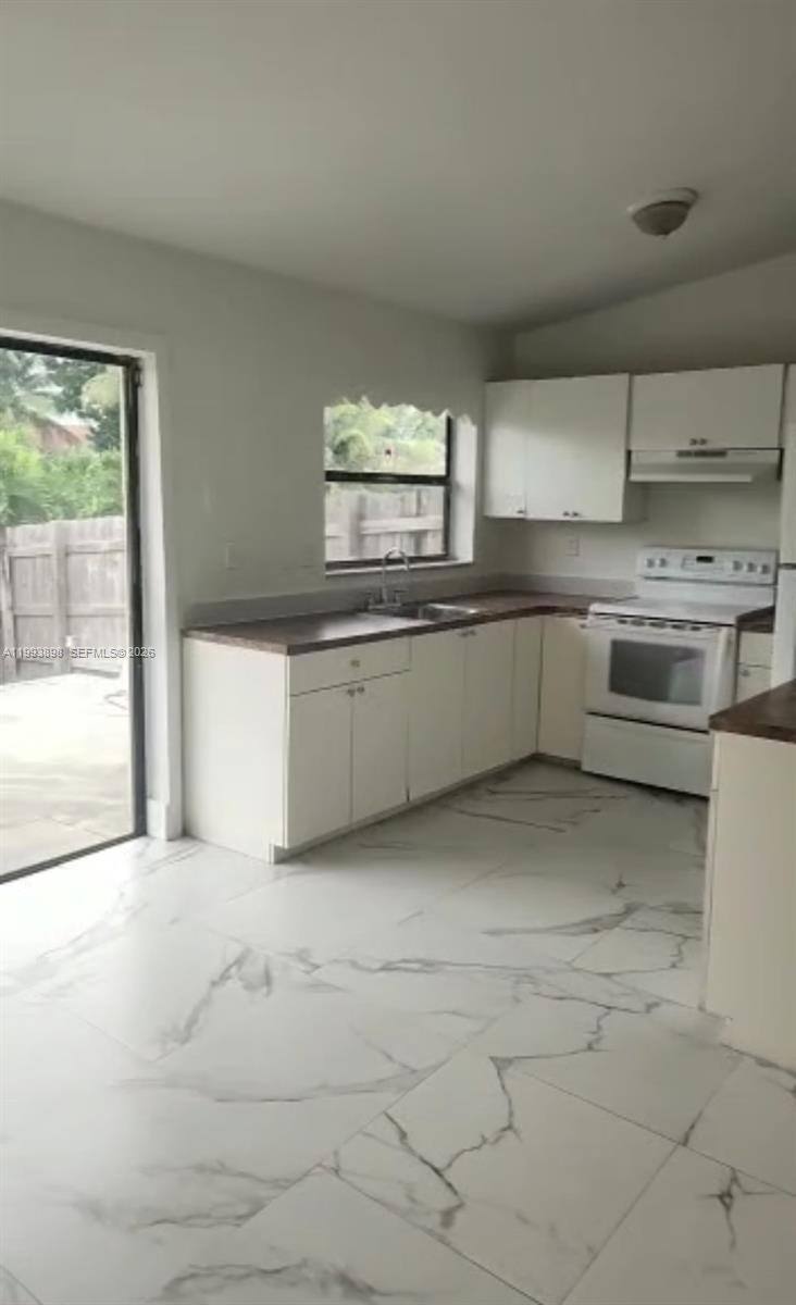Townhouse for rent at 13949 SW 281st Terrace, Homestead, FL 33033