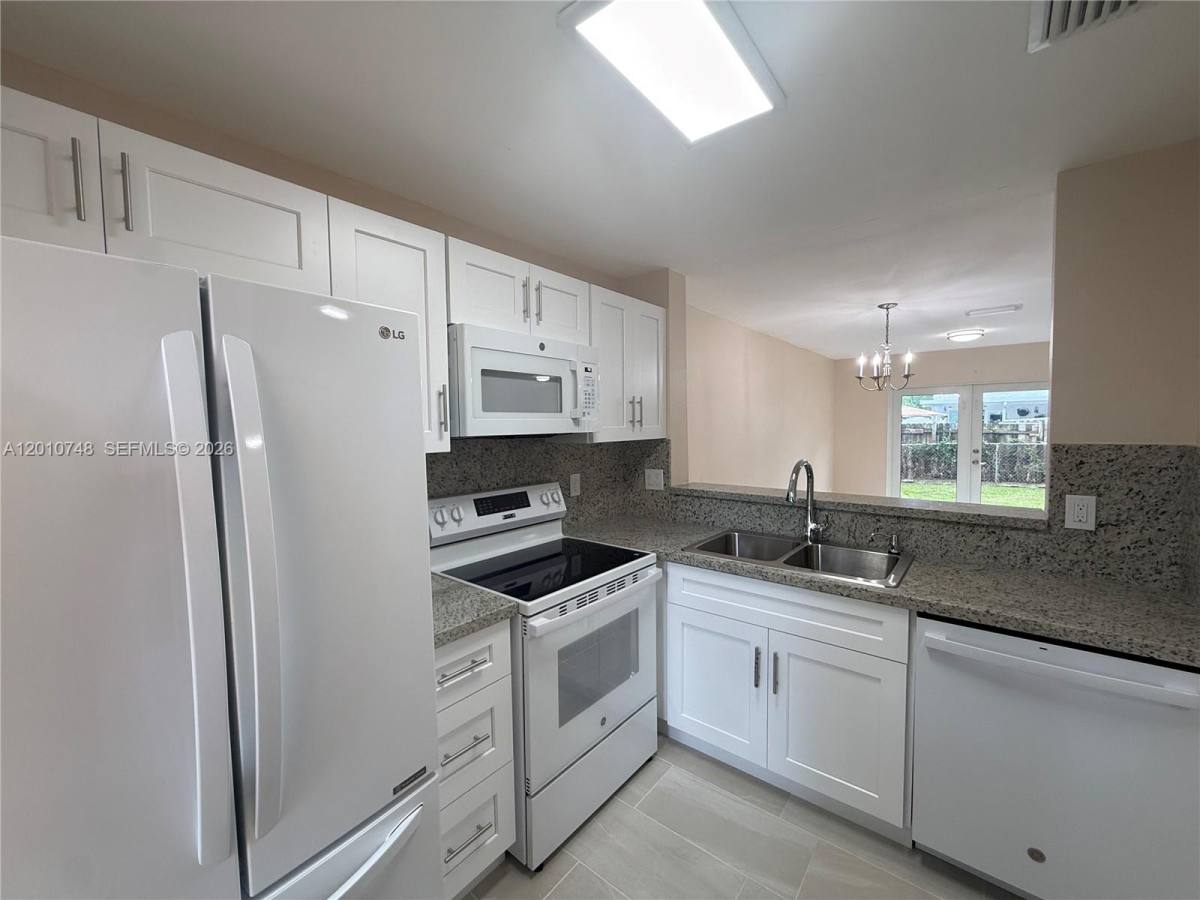 Townhouse for rent at 13414 SW 263rd St, Homestead, FL 33032