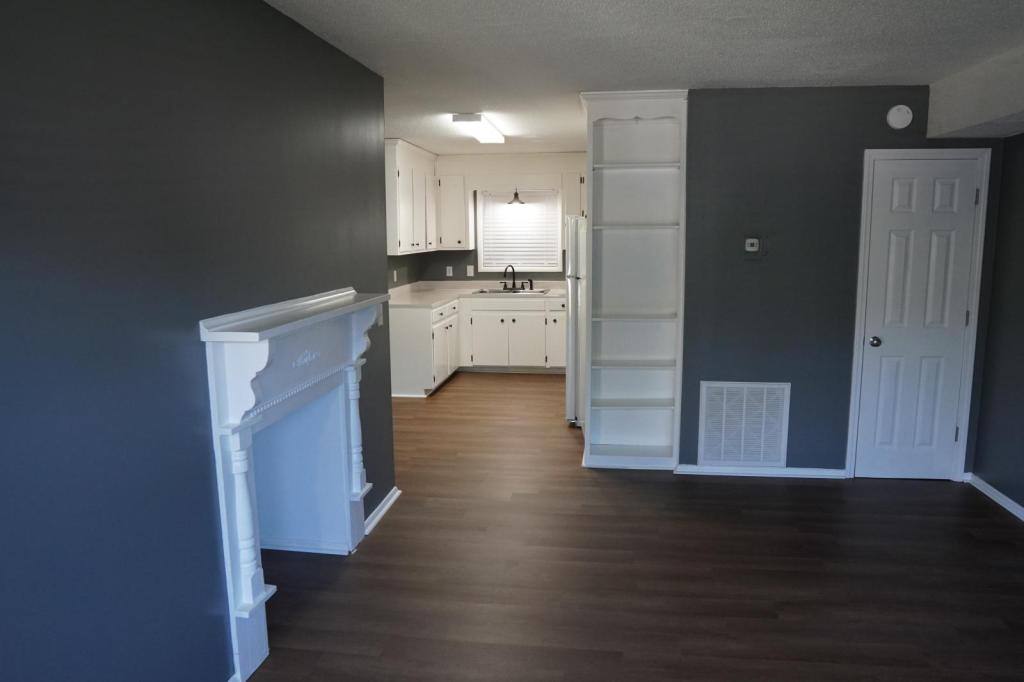 Apartment for rent at 104 Weeks Dr #10, Enterprise, AL 36330