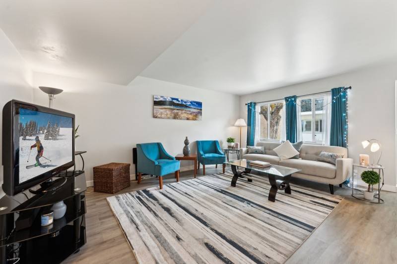 Townhouse for rent at 750 E Three Fountains Dr, Salt Lake City, UT 84107