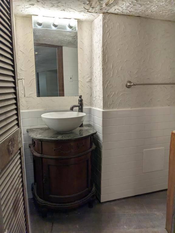 Apartment for rent at 7076 Lemington Ave #1, Pittsburgh, PA 15206