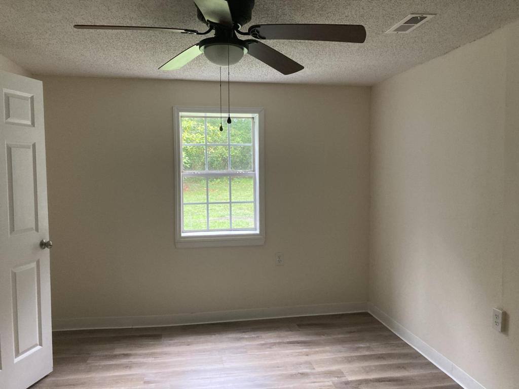 House for rent at 781 Cooktown Rd, Lake City, SC 29560