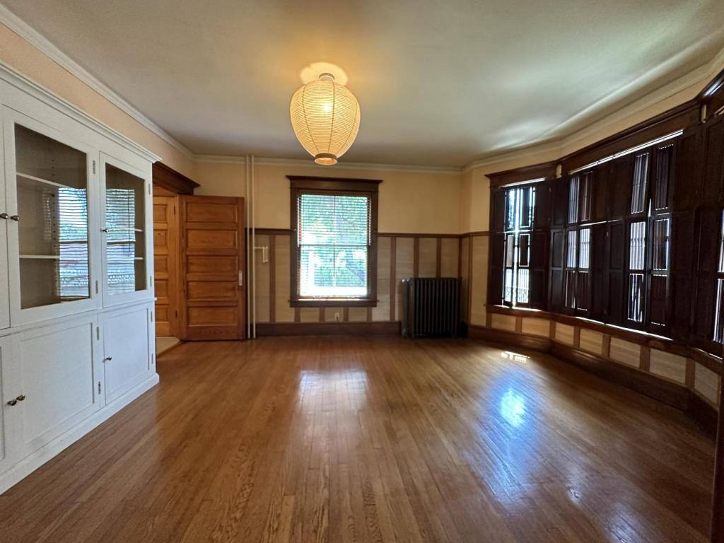 House for rent at 431 N Cherry St, Galesburg, IL 61401
