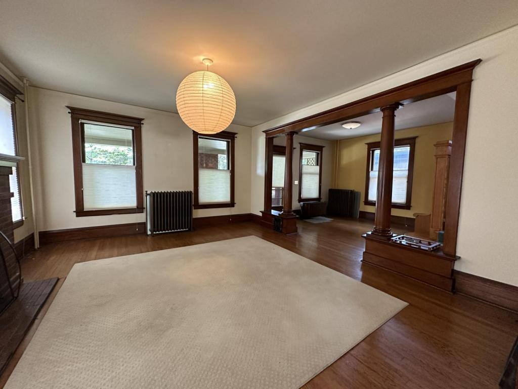House for rent at 431 N Cherry St, Galesburg, IL 61401