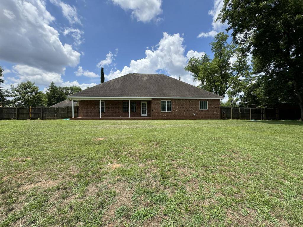 House for rent at 204 Mahan Dr, Perry, GA 31069