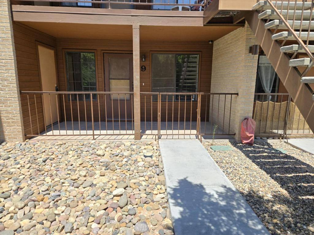 House for rent at 1009 Tower Butte Rd, Page, AZ 86040