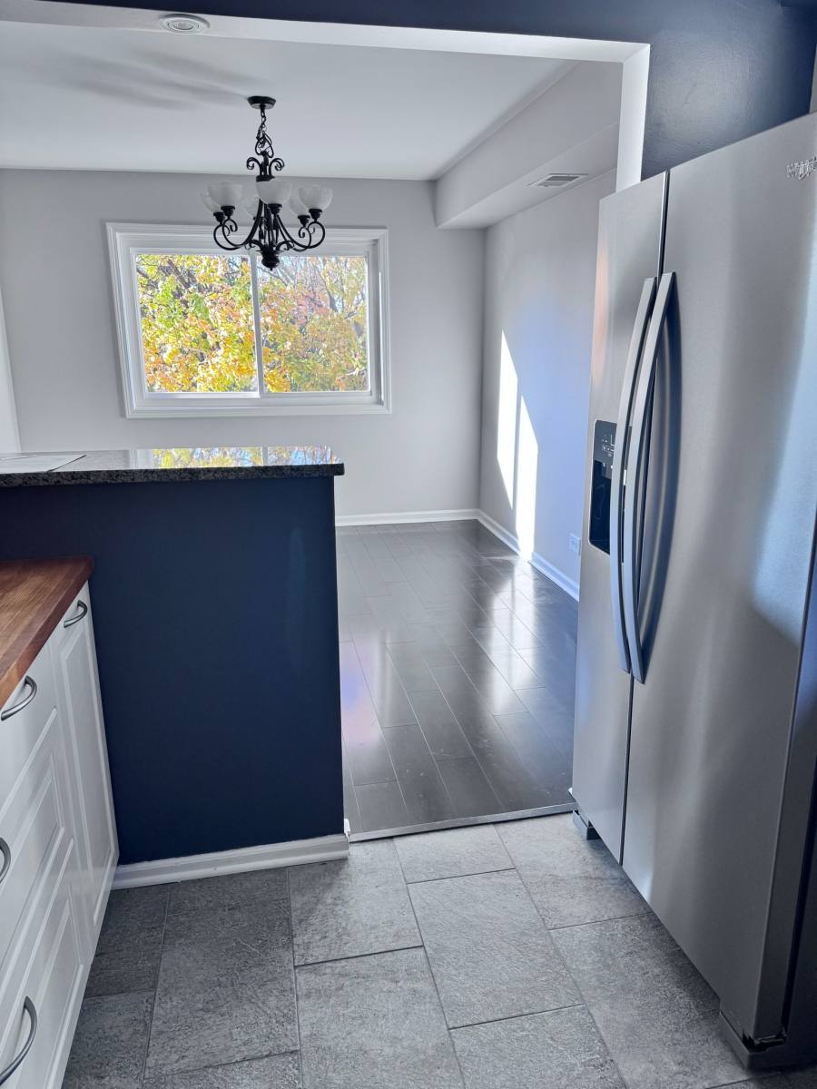 Condo for rent at 121 Vail St, Arlington Heights, IL 60006