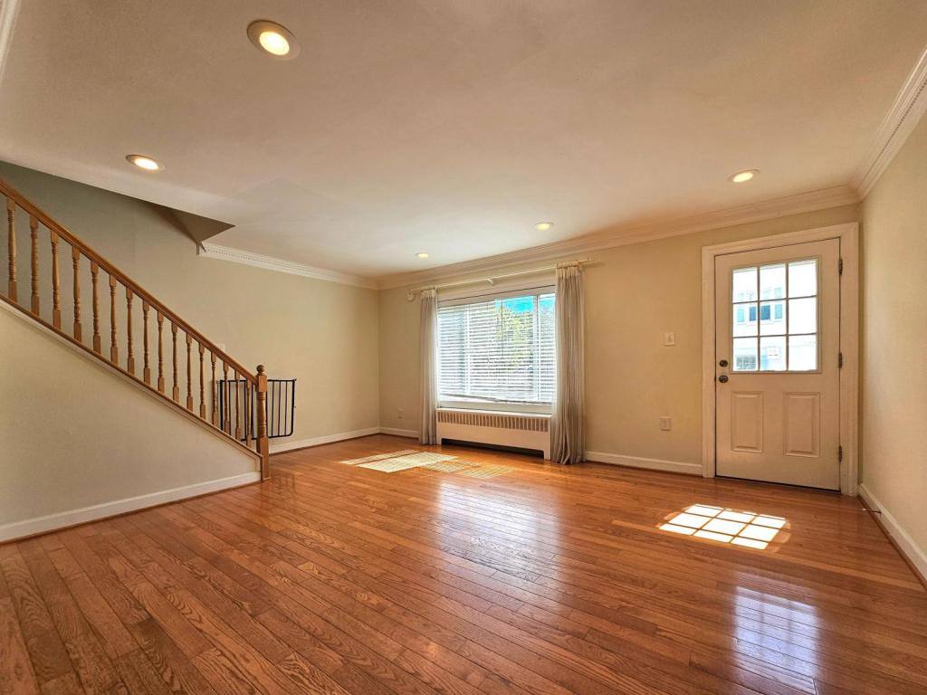 Townhouse for rent at 3109 Mosby St, Alexandria, VA 22305
