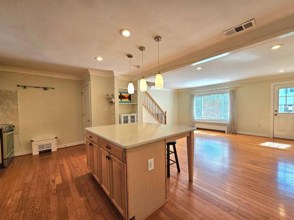 Townhouse for rent at 3109 Mosby St, Alexandria, VA 22305