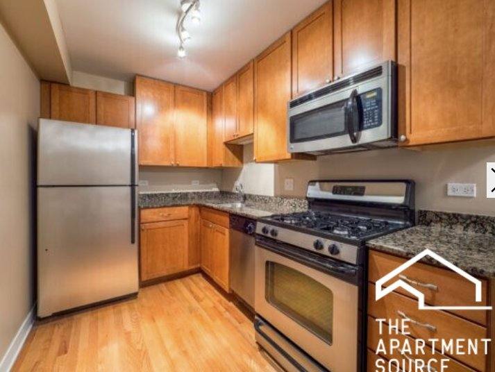 Apartment for rent at 625 W Wrightwood Ave #4, Chicago, IL 60614
