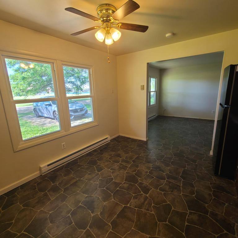 House for rent at 705 Lake Ave, Kendallville, IN 46755