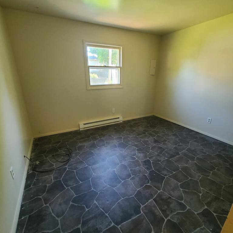 House for rent at 705 Lake Ave, Kendallville, IN 46755