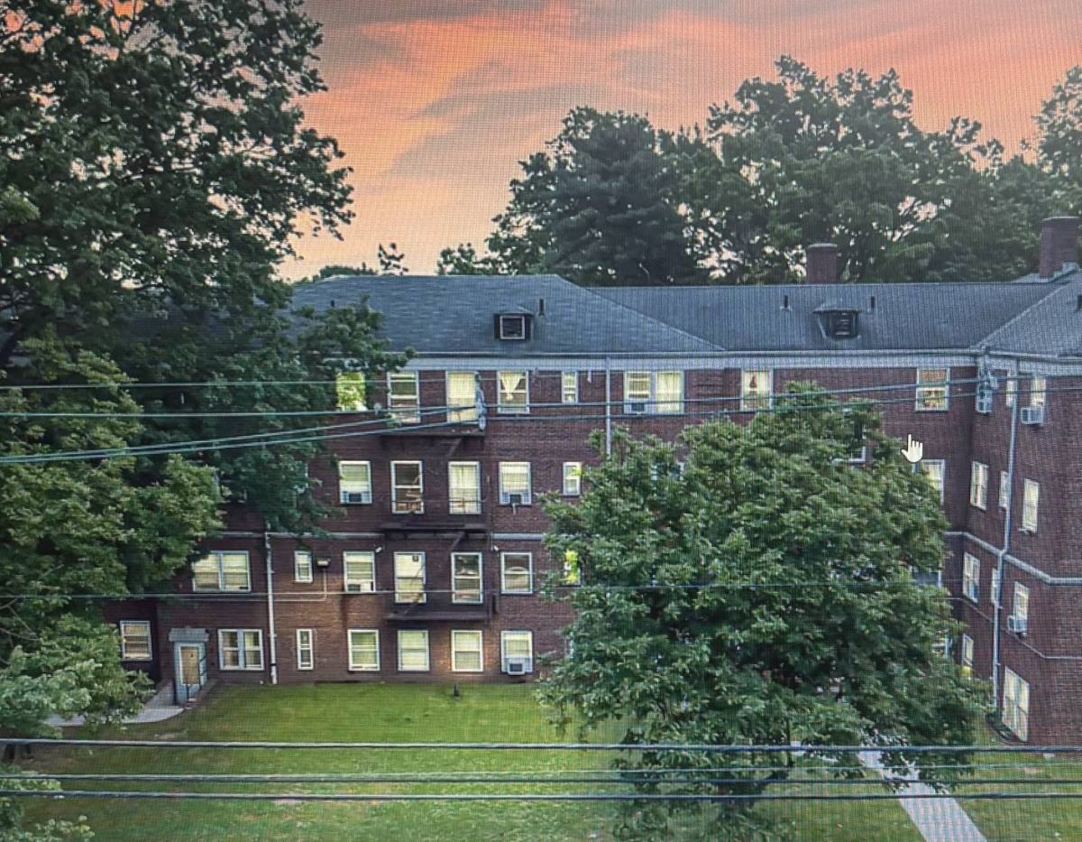 Apartment for rent at 836 Jersey Ave #A, Elizabeth, NJ 07202