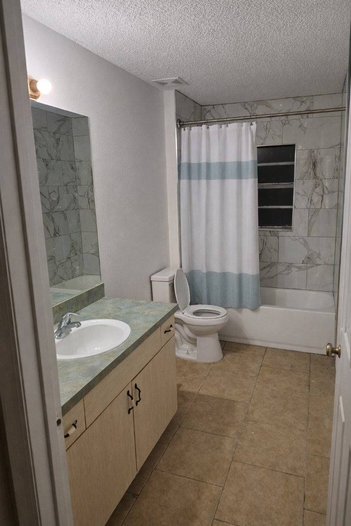 House for rent at 2820 23rd St N, Saint Petersburg, FL 33713