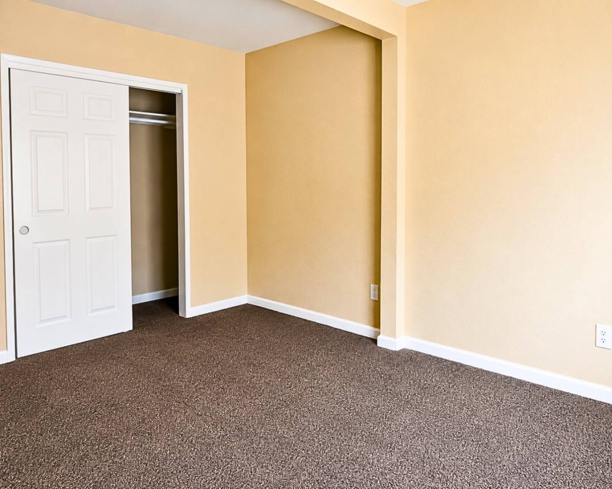 House for rent at 860 S Gregory St, San Diego, CA 92113