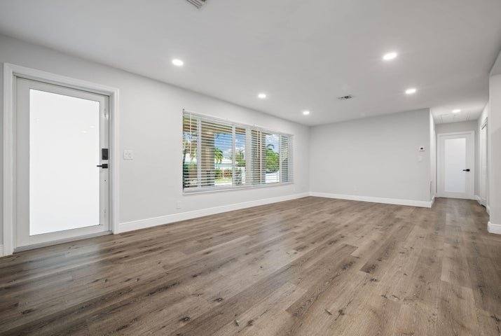 House for rent at 2298 NE 4th Ave, Boca Raton, FL 33431