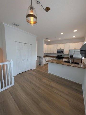 Townhouse for rent at 290 NE 5th Ave, Delray Beach, FL 33483