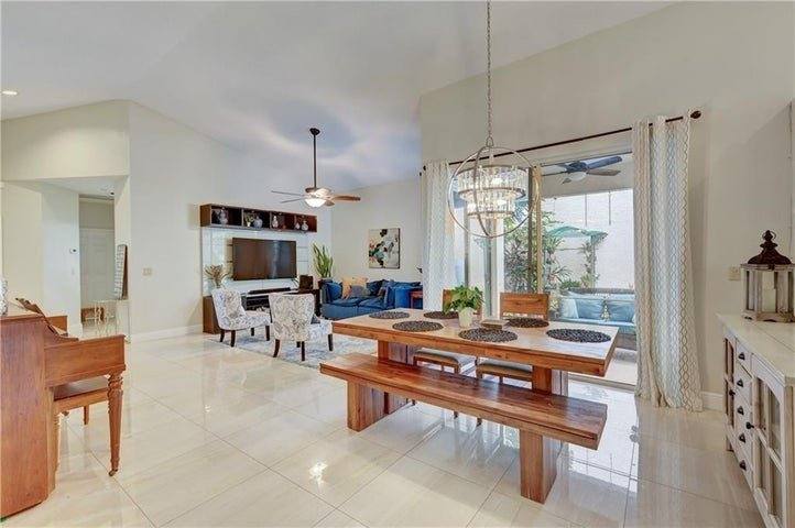 House for rent at 8171 Hampton Wood Dr, Boca Raton, FL 33433