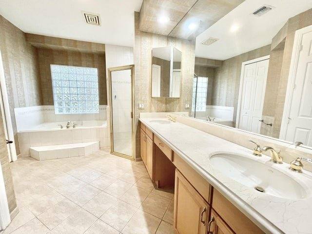 House for rent at 21232 Rock Ridge Dr, Boca Raton, FL 33428