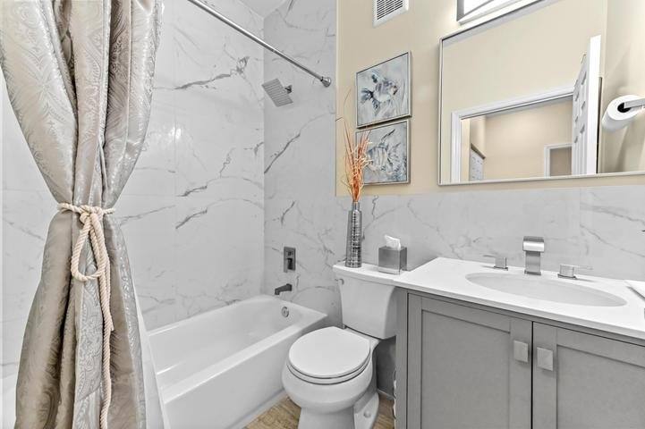 Apartment for rent at 3043 Grandiflora Dr, Lake Worth, FL 33467