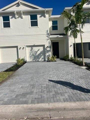 Townhouse for rent at 4657 Meyerson Place, Lake Worth, FL 33463