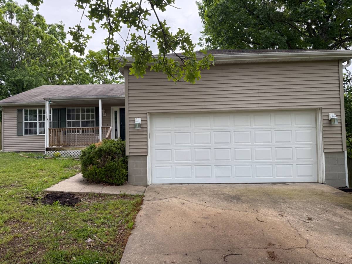 House for rent at 154 Brook Court, Branson, MO 65616