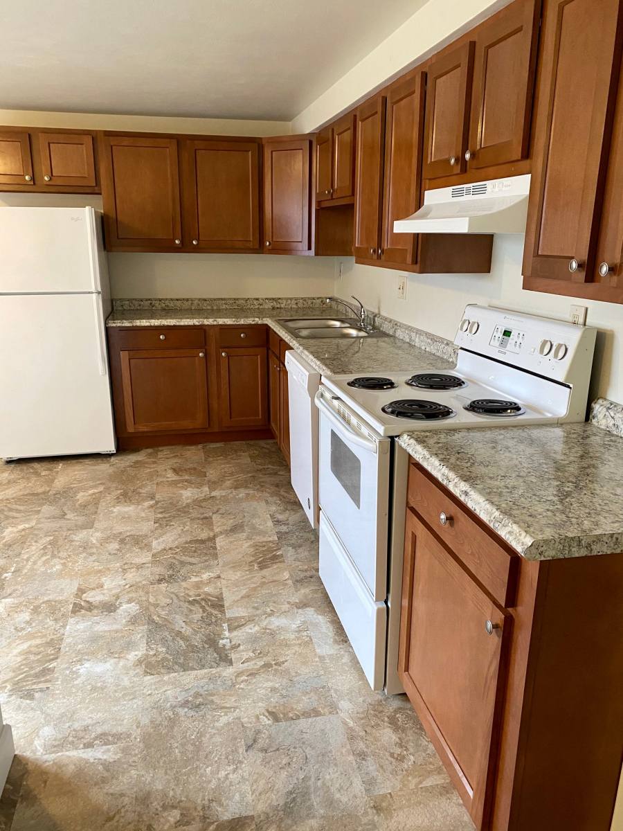 Townhouse for rent at 39 Soltis Dr, Irwin, PA 15642