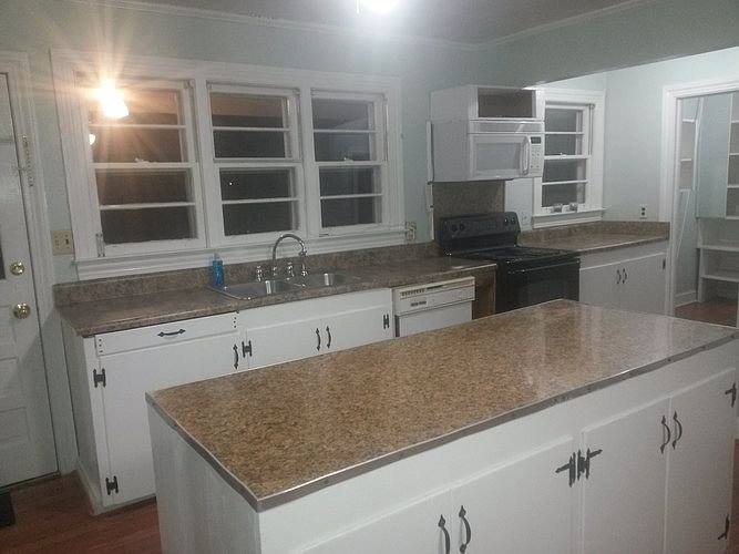 House for rent at 136 Dowtin St, Warrenton, NC 27589