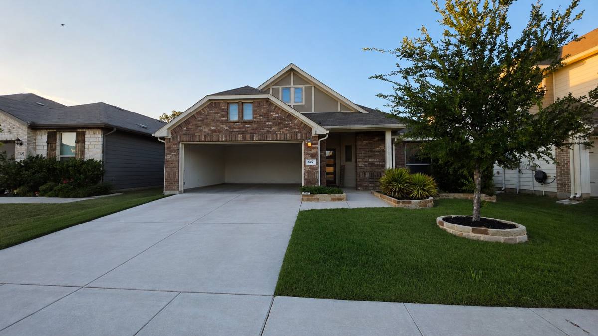 House for rent at 547 Concho St, Aubrey, TX 76227