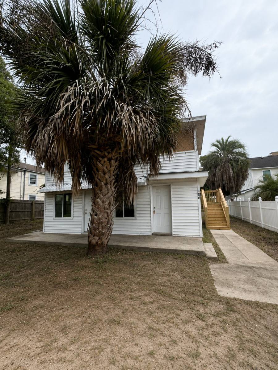 Apartment for rent at 406 8th Ave S #3, Myrtle Beach, SC 29577