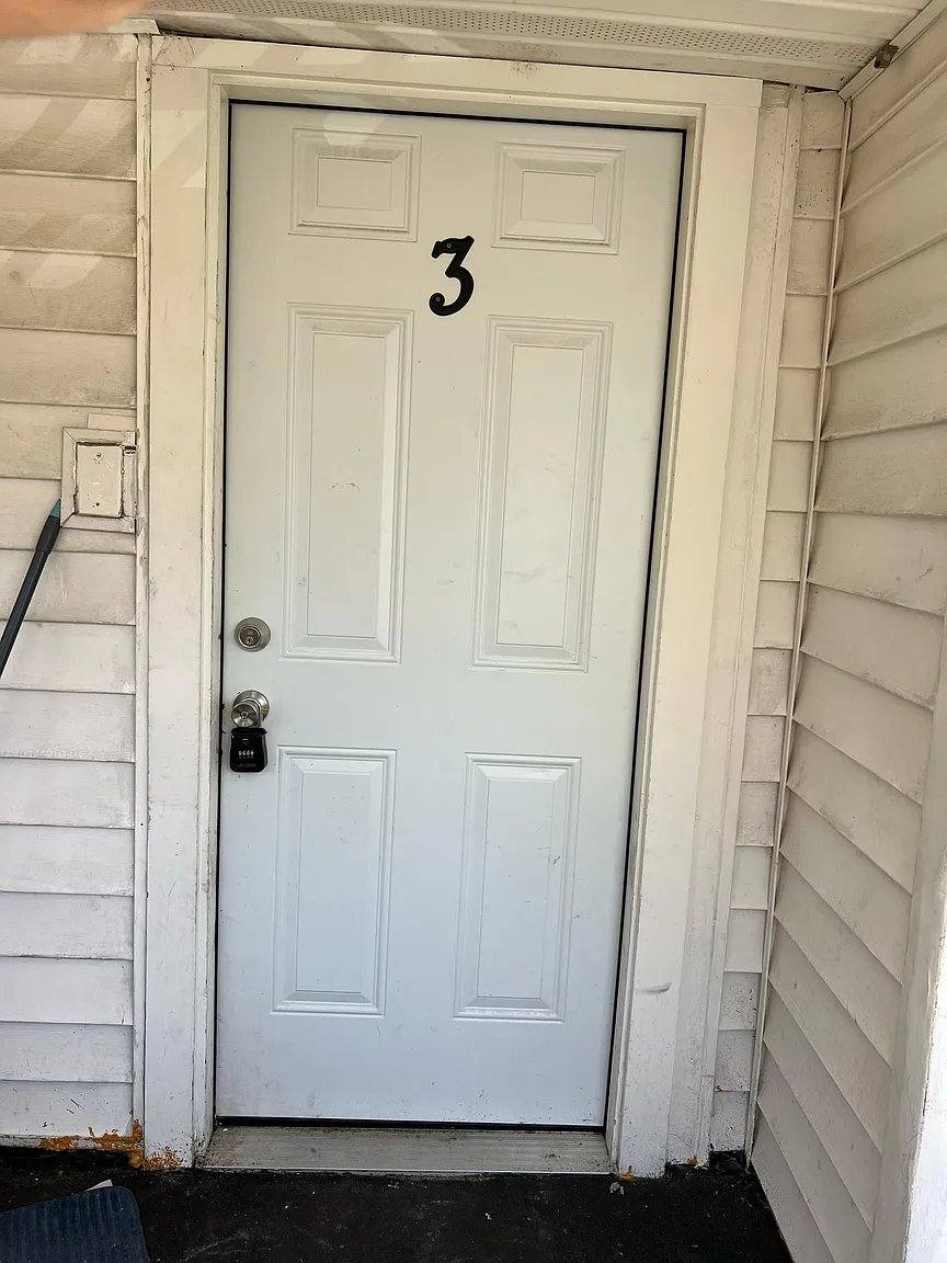 Apartment for rent at 406 8th Ave S #3, Myrtle Beach, SC 29577
