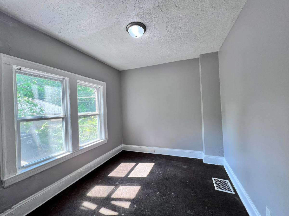 Apartment for rent at 3362 E 145th St #3, Cleveland, OH 44120