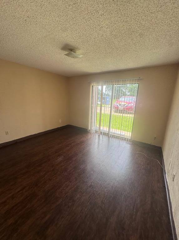 Apartment for rent at 1910 Meadowgreen Dr #1910A, Kilgore, TX 75662