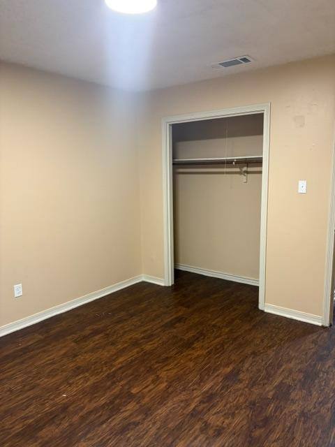 Apartment for rent at 1910 Meadowgreen Dr #1910A, Kilgore, TX 75662