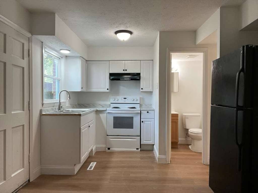 Townhouse for rent at 610 37th Ave N, Myrtle Beach, SC 29577