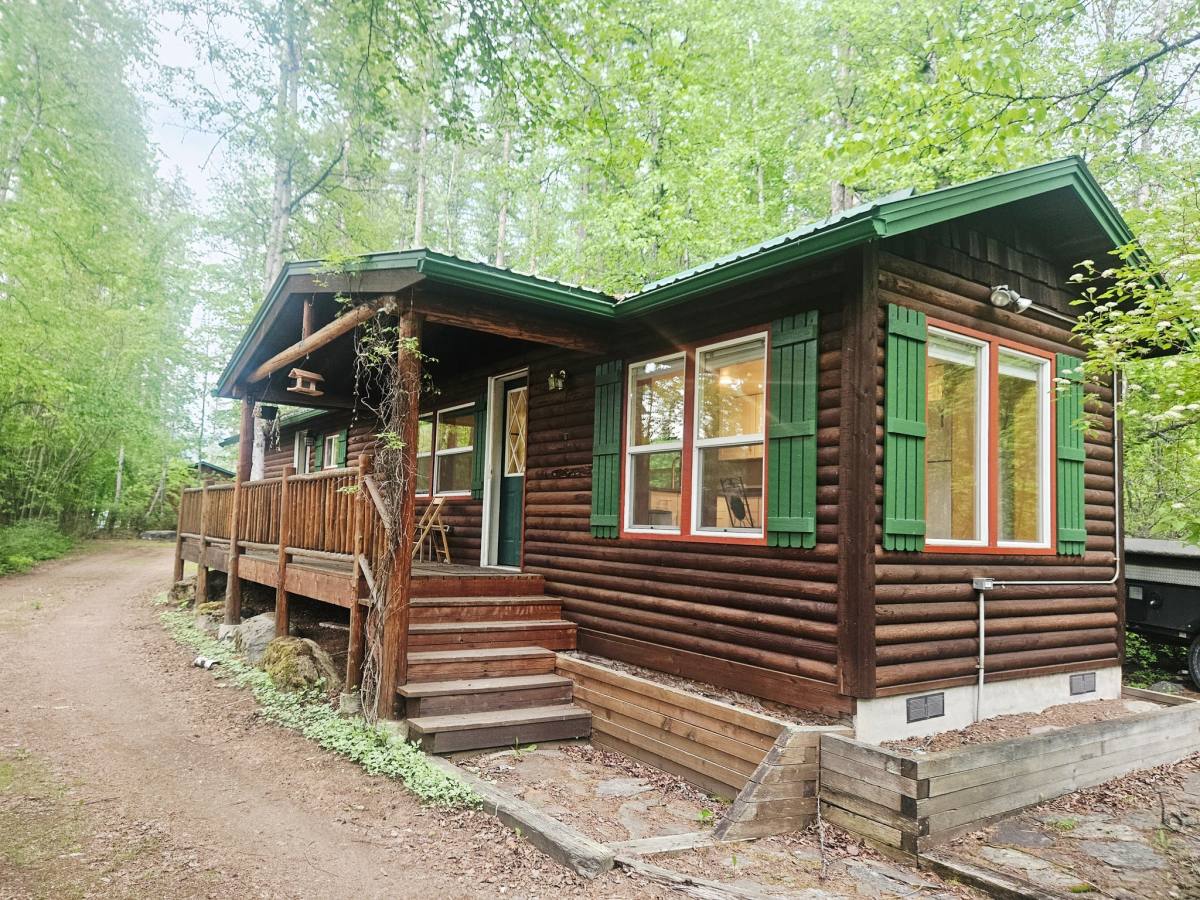 House for rent at 1676 W Lakeshore Dr, Whitefish, MT 59937