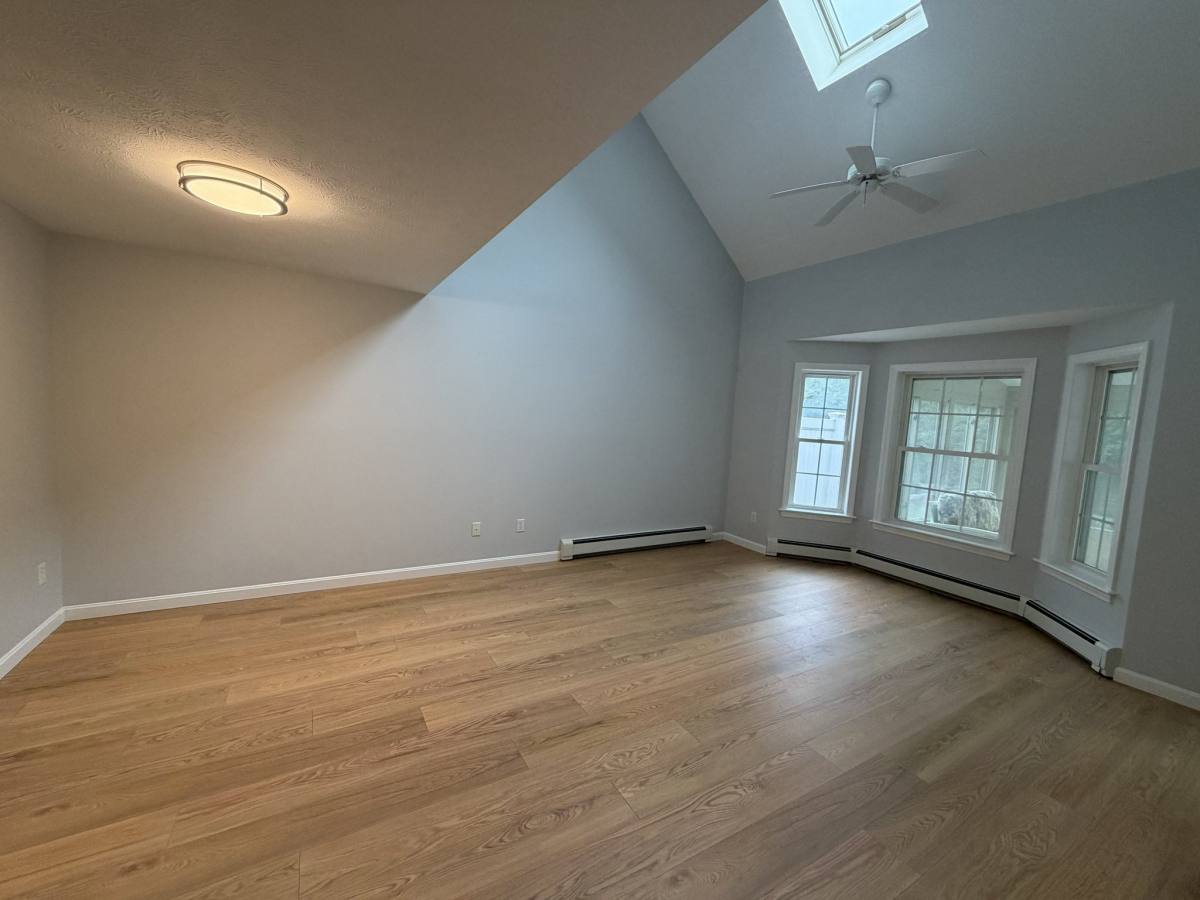 Apartment for rent at 11 Cambridge Court, Kennebunk, ME 04043