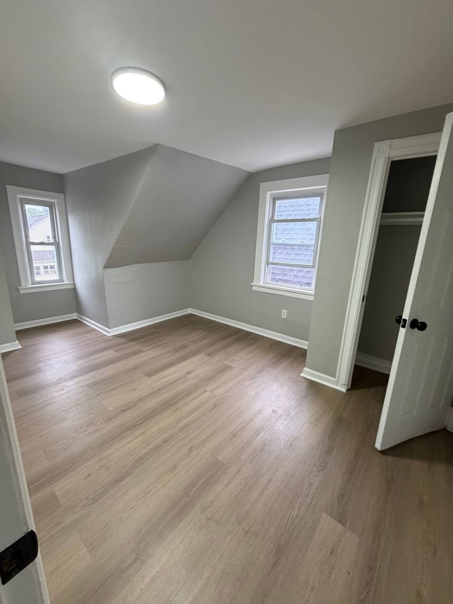 Apartment for rent at 19 N 18th St #3, East Orange, NJ 07017