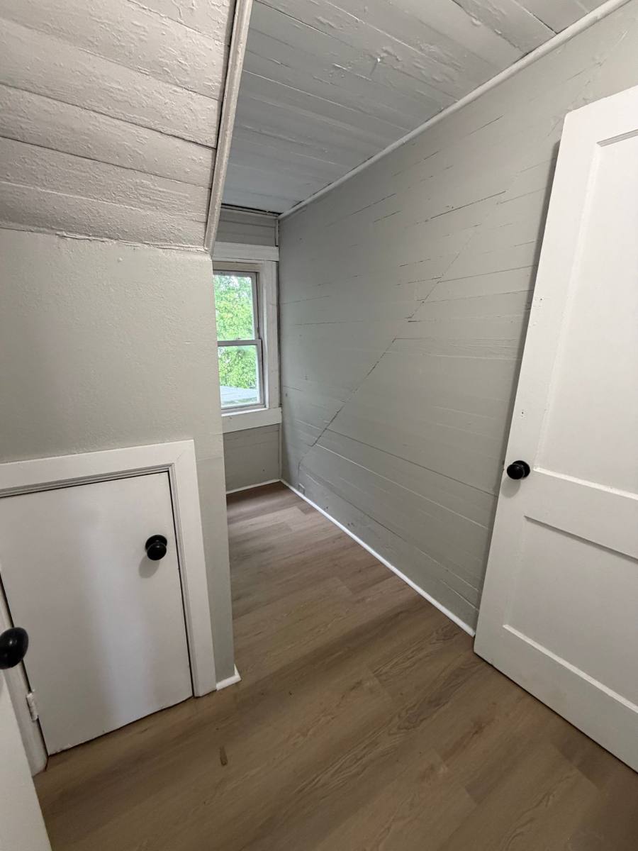 Apartment for rent at 19 N 18th St #3, East Orange, NJ 07017