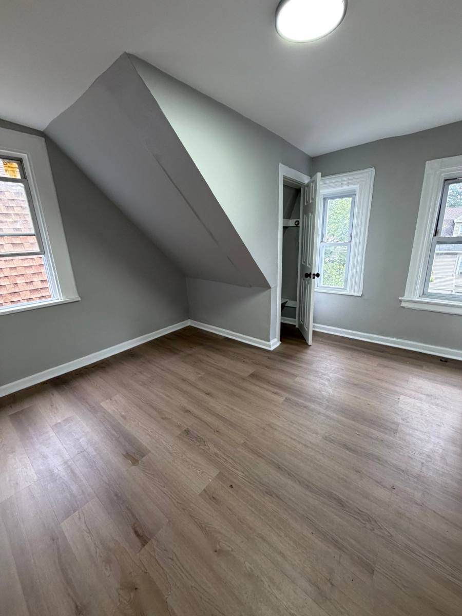 Apartment for rent at 19 N 18th St #3, East Orange, NJ 07017