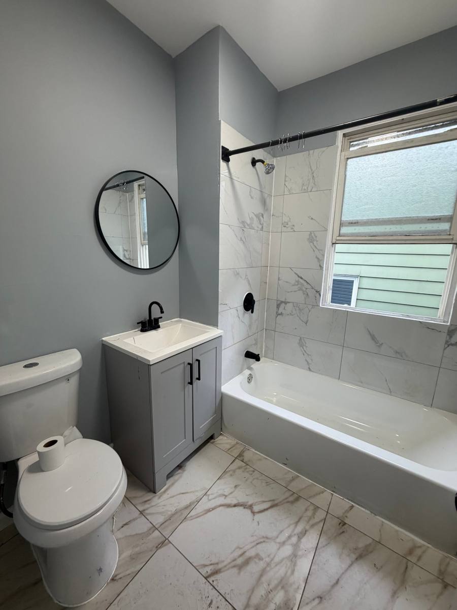 Apartment for rent at 100 Smith St #2, Newark, NJ 07106