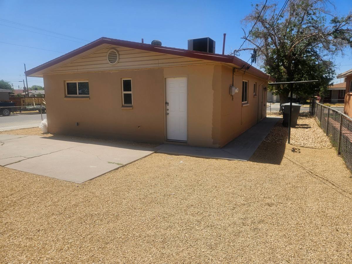 House for rent at 4821 Flower Dr, El Paso, TX 79905