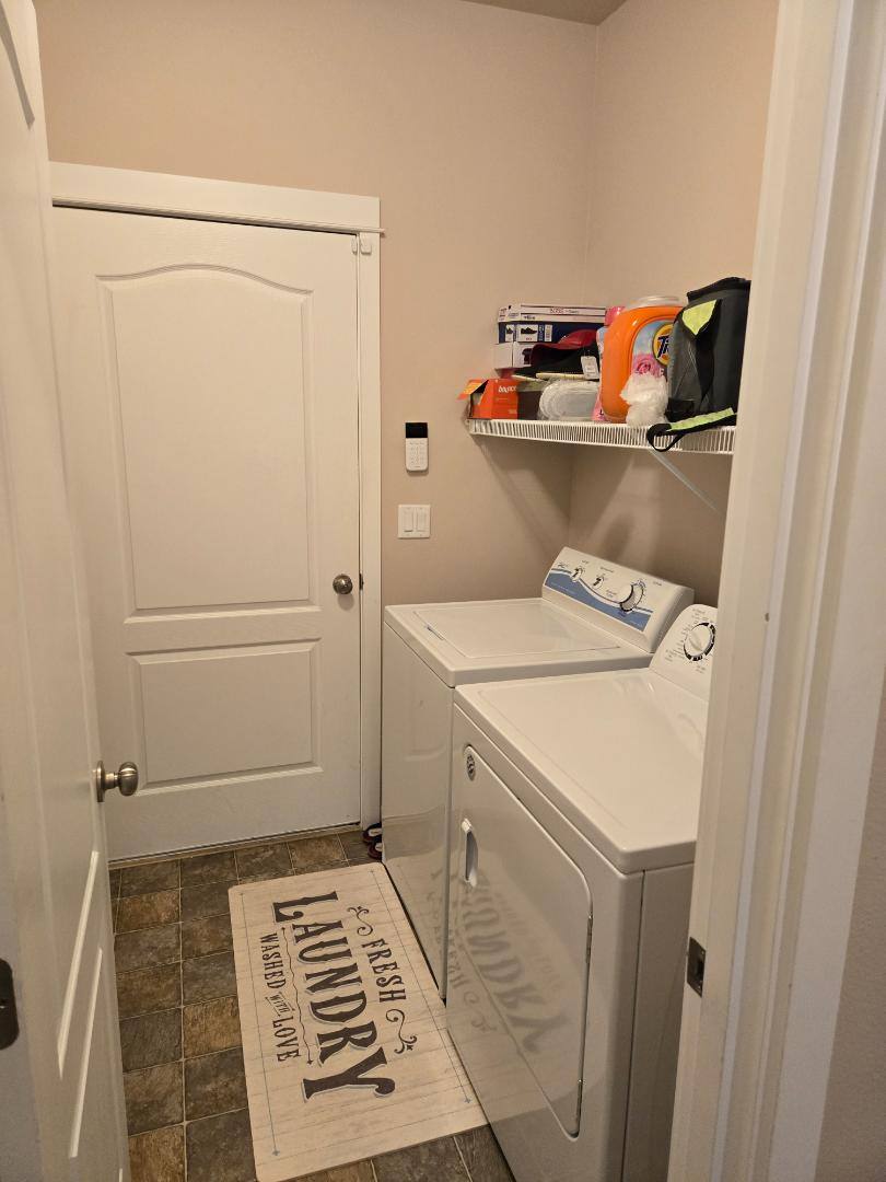 House for rent at 873 Westview Dr, Klamath Falls, OR 97603