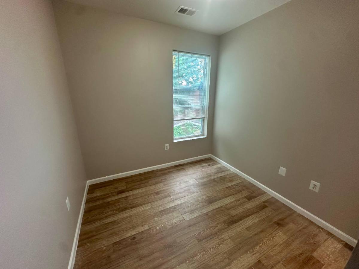 Apartment for rent at 2205 16th St SE 4, Washington, DC 20020