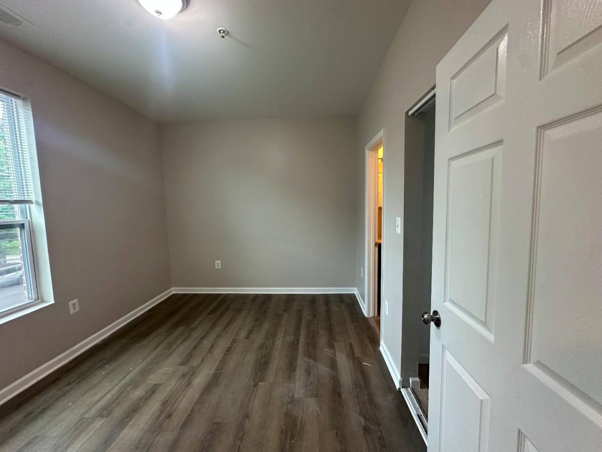 Apartment for rent at 2205 16th St SE 4, Washington, DC 20020