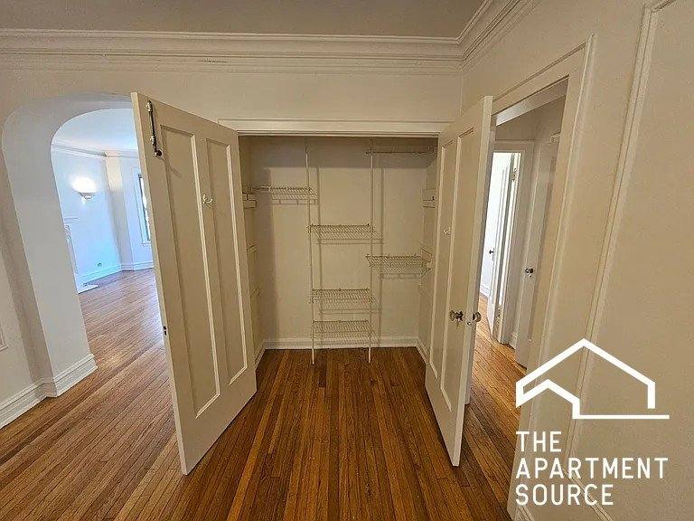 Apartment for rent at 932 Judson Ave #E1, Evanston, IL 60202