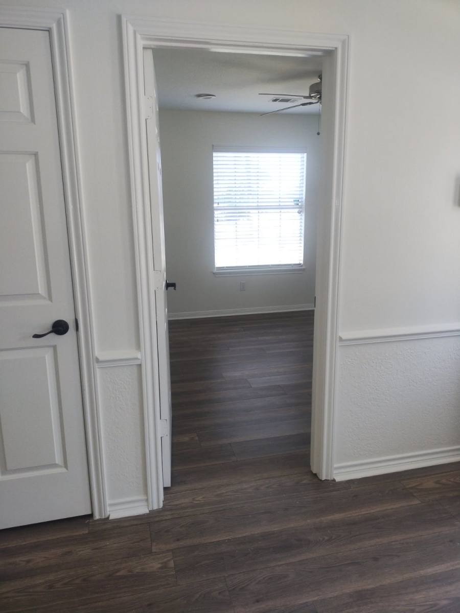 House for rent at 511 N 3rd St, Conroe, TX 77301